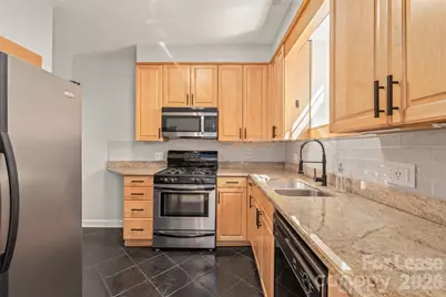 920 Monticello Terrace #305, Charlotte, NC 28204 - Photo 10
