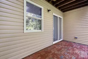 9149 Spyglass Pl, Charlotte, NC 28214 - Photo 6