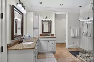 851 Sunlight Ridge Dr, Hendersonville, NC 28792 - Photo 22