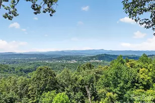 851 Sunlight Ridge Dr, Hendersonville, NC 28792 - Photo 14