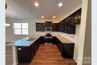 6816 Pennyroyal Way, Charlotte, NC 28216 - Photo 4