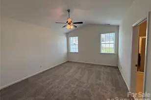 6816 Pennyroyal Wy, Charlotte, NC 28216 - Photo 10
