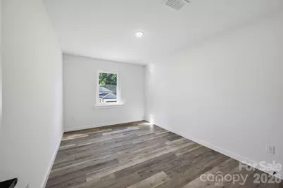 4147 2nd Street NE, Hickory, NC 28601 - Photo 28