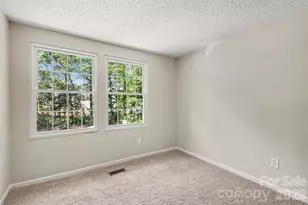 5912 Bayswater Ln, Charlotte, NC 28212 - Photo 10