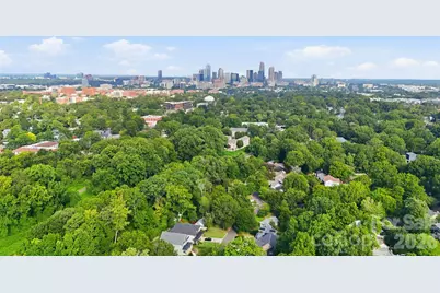 2316 Kingsbury Drive, Charlotte, NC 28205 - Photo 10