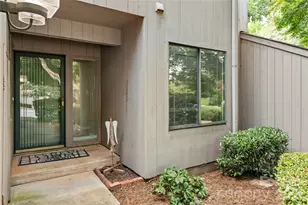 102 Ridgeport Rd, Clover, SC 29710 - Photo 8