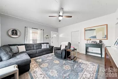 213 Colombo Street NW, Valdese, NC 28690 - Photo 6