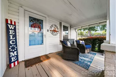 213 Colombo Street NW, Valdese, NC 28690 - Photo 2