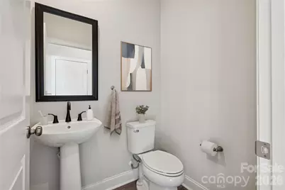 1425 Towns Valley, Fort Mill, SC 29708 - Photo 32
