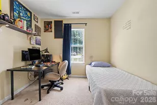 4437 Craven Hill Dr, Charlotte, NC 28216 - Photo 16