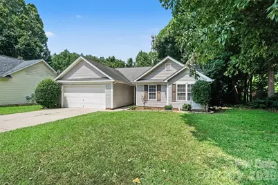 4437 Craven Hill Drive, Charlotte, NC 28216 - Photo 2