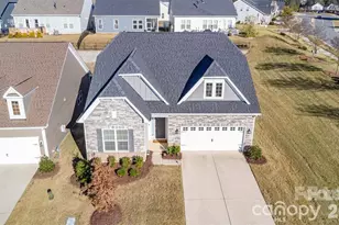 19004 Dry Narrows Wy, Charlotte, NC 28278 - Photo 2