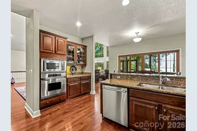 38 Mountain Crest Drive, Hendersonville, NC 28739 - Photo 24