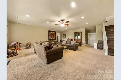 38 Mountain Crest Drive, Hendersonville, NC 28739 - Photo 44