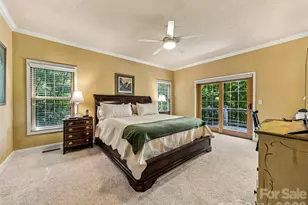 38 Mountain Crest Dr, Hendersonville, NC 28739 - Photo 34
