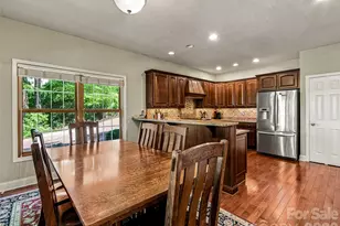 38 Mountain Crest Dr, Hendersonville, NC 28739 - Photo 22