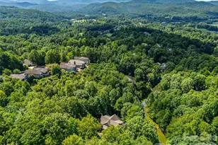 38 Mountain Crest Dr, Hendersonville, NC 28739 - Photo 8