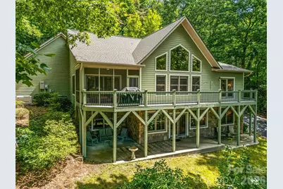 38 Mountain Crest Drive, Hendersonville, NC 28739 - Photo 12