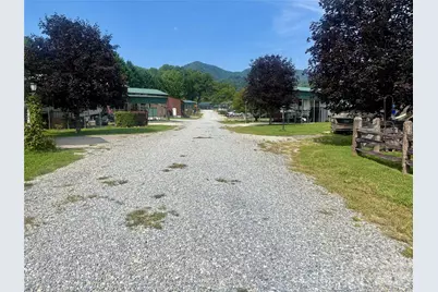 415 Hyde Town Road #11, Robbinsville, NC 28771 - Photo 20