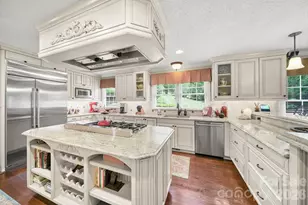 200 Keyhole Ct, Cramerton, NC 28032 - Photo 6