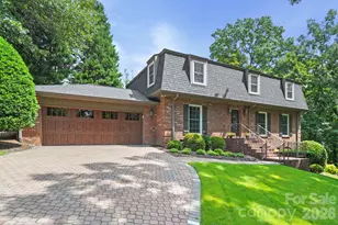200 Keyhole Ct, Cramerton, NC 28032 - Photo 2