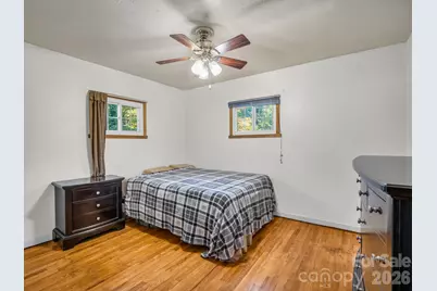 88 Lake Rugby Drive, Hendersonville, NC 28791 - Photo 14