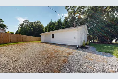 2106 Statesville Highway, Mooresville, NC 28115 - Photo 24