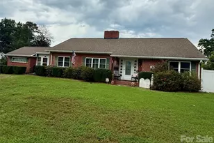 401 S Mulberry St, Cherryville, NC 28021 - Photo 2