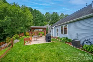 131 Creekwalk Ln, Hendersonville, NC 28792 - Photo 32