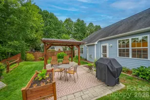 131 Creekwalk Ln, Hendersonville, NC 28792 - Photo 34