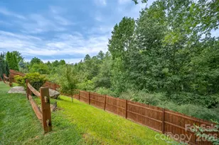 131 Creekwalk Ln, Hendersonville, NC 28792 - Photo 36