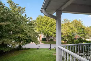 647 High Quarry Rd, Hendersonville, NC 28791 - Photo 6