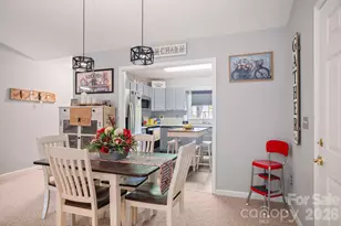 647 High Quarry Rd, Hendersonville, NC 28791 - Photo 12