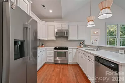 410 Plantation Way, Mount Gilead, NC 27306 - Photo 14