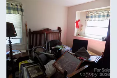340 S Vine Street, Gastonia, NC 28052 - Photo 10