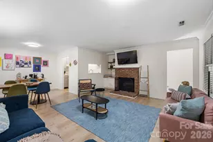 3520 Colony Crossing Dr, Charlotte, NC 28226 - Photo 4