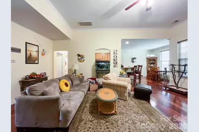 2702 Piersland Drive, Matthews, NC 28104 - Photo 8