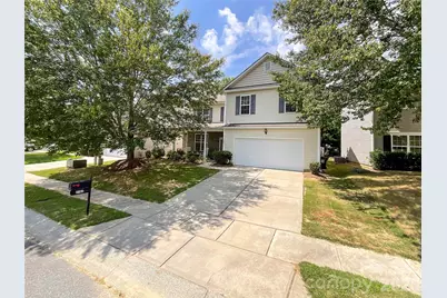 2702 Piersland Drive, Matthews, NC 28104 - Photo 2