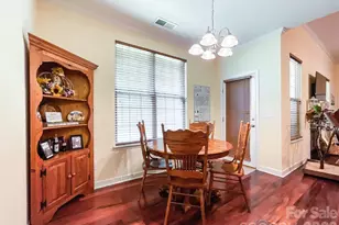2702 Piersland Drive, Matthews, NC 28104 - Photo 10