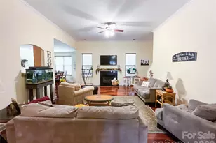 2702 Piersland Drive, Matthews, NC 28104 - Photo 6