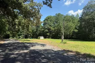 418 W E Padgett Rd, Bostic, NC 28018 - Photo 28
