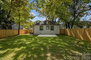 2104 St Mark St, Charlotte, NC 28216 - Photo 4
