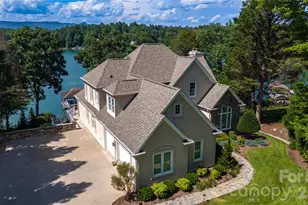 1563 Calls Lodge Ct, Morganton, NC 28655 - Photo 2