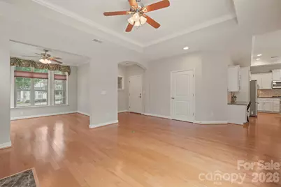 5028 Polo Gate Boulevard, Charlotte, NC 28216 - Photo 4