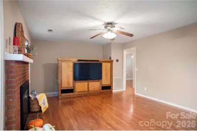 8 Galax Lane, Hendersonville, NC 28791 - Photo 20