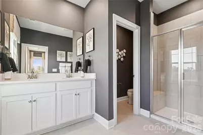 1410 Towns Valley, Fort Mill, SC 29708 - Photo 10