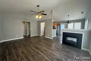 124 Crestwood Dr, Mount Holly, NC 28120 - Photo 2