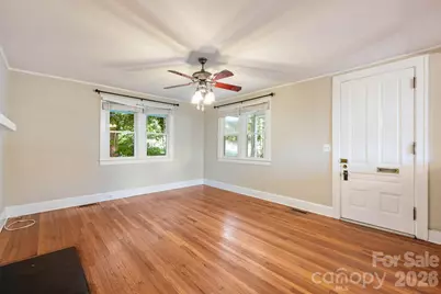 441 8th Avenue Drive NW, Hickory, NC 28601 - Photo 6