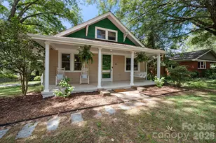 441 8th Ave Dr NW, Hickory, NC 28601 - Photo 2
