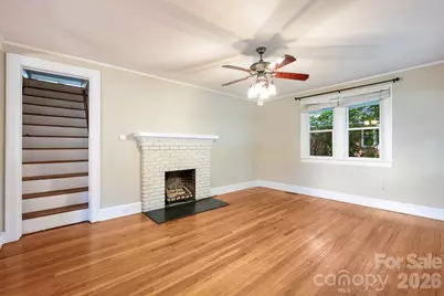 441 8th Avenue Drive NW, Hickory, NC 28601 - Photo 4